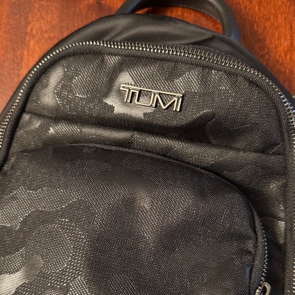 best travel backpack packs underseat MATEIN Personal Item 18x14x8 for Spirit Airlines, Black AW20 and American Color:Sunflower Metz 24-30L Expandable Cabin